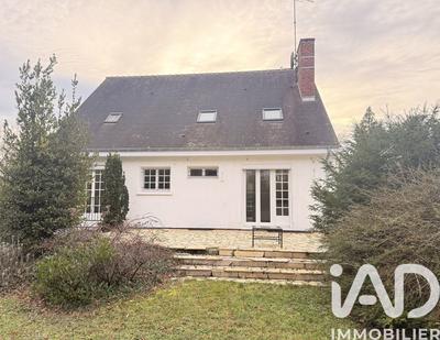 Maison - 153 m² - 8 pièces