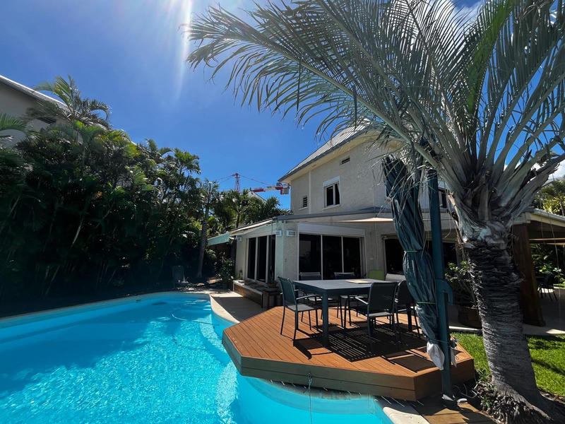 Villa - 151 m² - 5 pièces