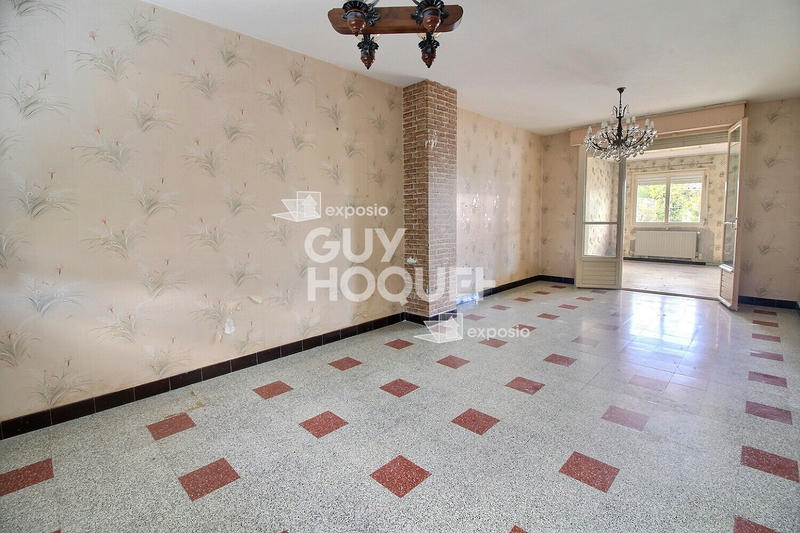 Maison - 90 m² - 5 pièces