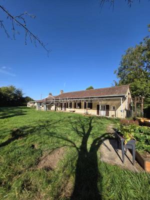 Maison - 91 m² - 4 pièces