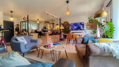 Maison - 86 m² - 4 pièces