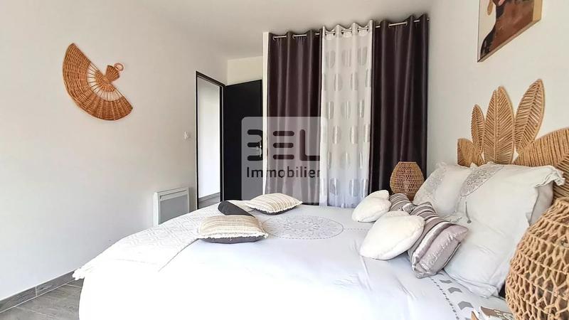 Villa - 90 m² - 4 pièces