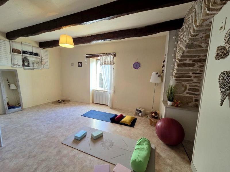 Maison - 277 m² - 9 pièces