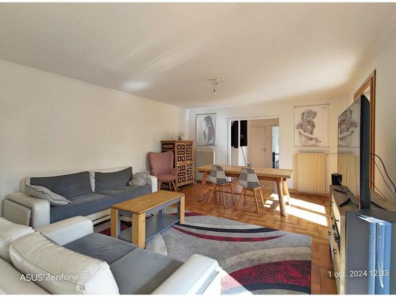 Maison - 177 m² - 7 pièces