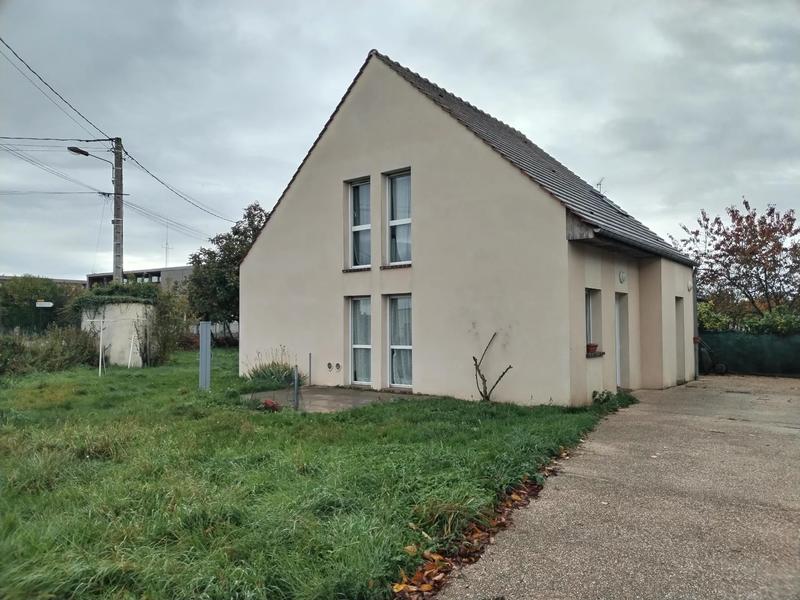 Maison - 111 m² - 6 pièces