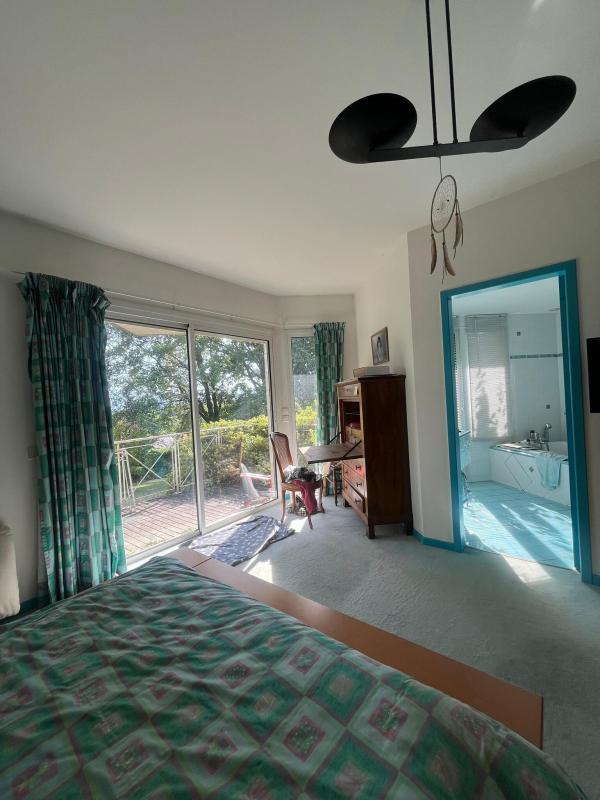 Maison d'architecte - 235 m² - 8 pièces