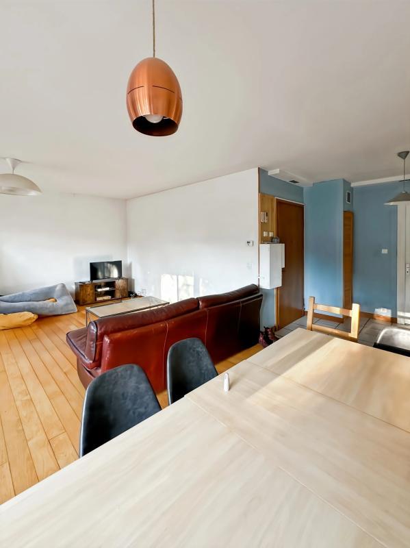 Appartement - 89 m² - 5 pièces