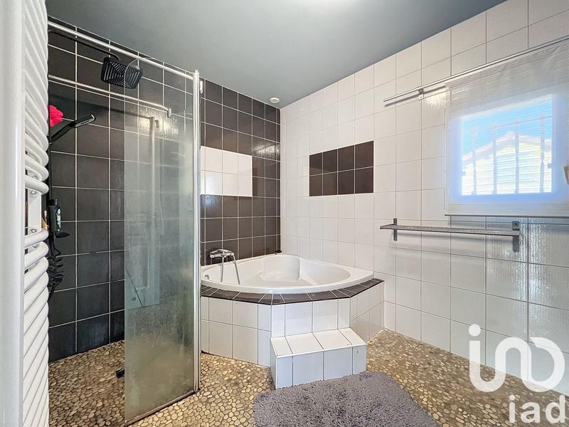 Maison - 144 m² - 5 pièces