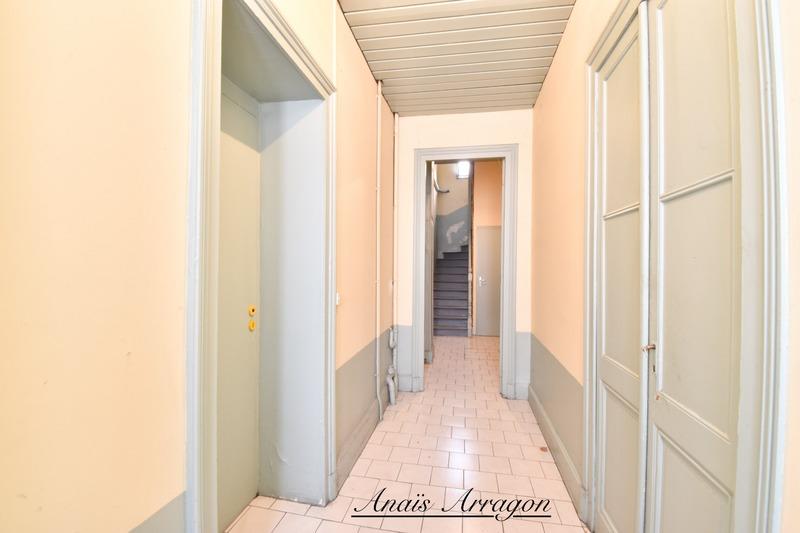 Immeuble - 75 m² - 3 pièces