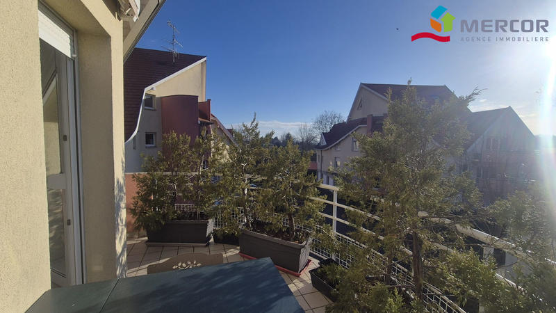 Appartement - 94 m² - 4 pièces