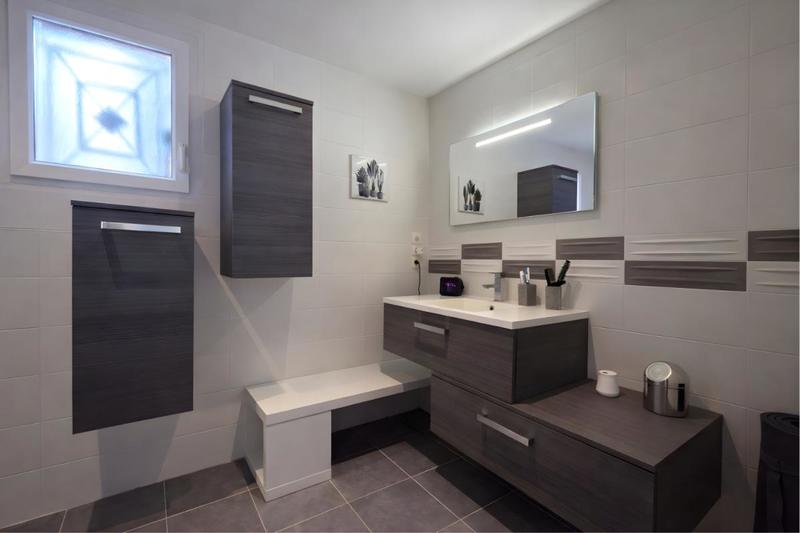 Villa - 208 m² - 208 pièces