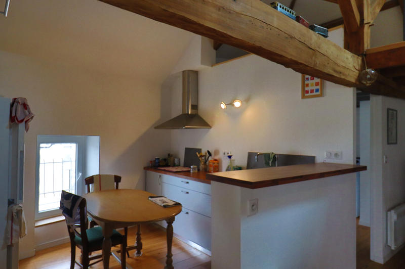 Appartement - 80 m² - 3 pièces