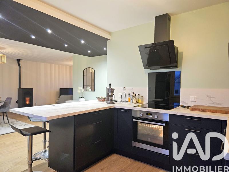 Maison - 100 m² - 6 pièces