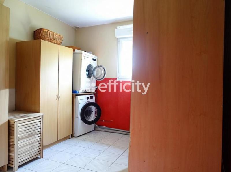 Maison - 139 m² - 6 pièces