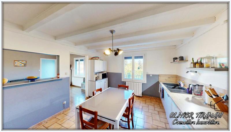 Maison - 204 m² - 10 pièces