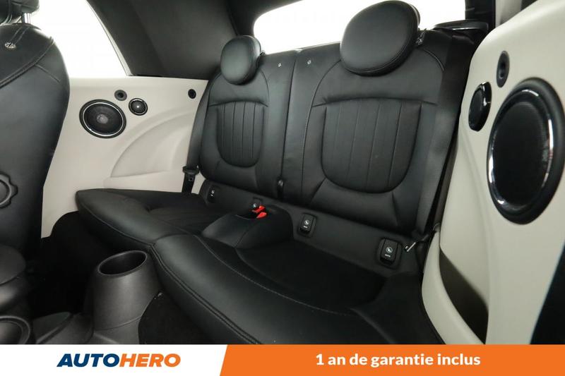 Mini Cabrio Mini Cabriolet 2.0 Cooper s Finition Red Hot Chili Bva 192 ch