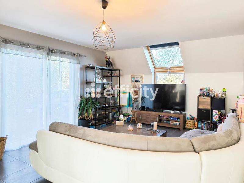 Maison - 135 m² - 8 pièces