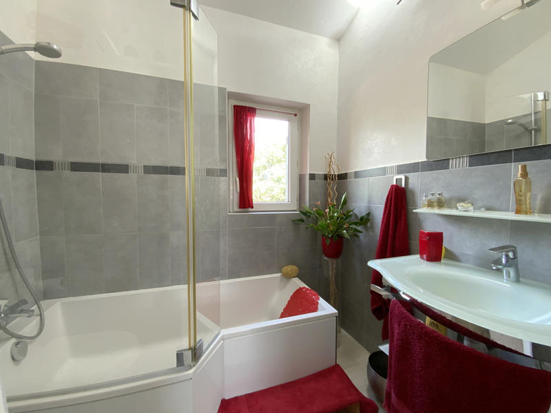 Maison - 190 m² - 7 pièces