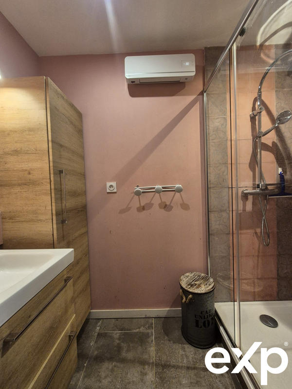 Villa - 208 m² - 11 pièces