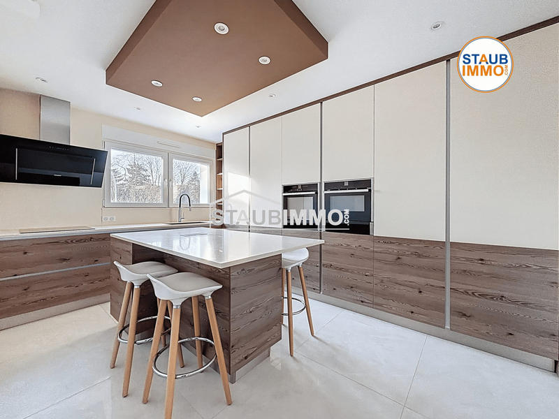 Maison - 150 m² - 6 pièces