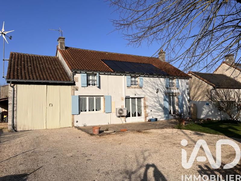 Maison de village - 198 m² - 7 pièces