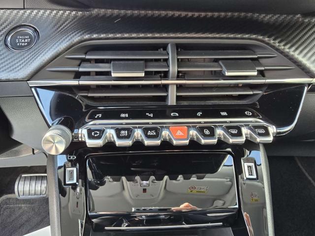 Peugeot 2008 BlueHDi 130 s&amp;S Eat8 Allure Pack