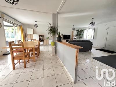 Maison - 147 m² - 7 pièces