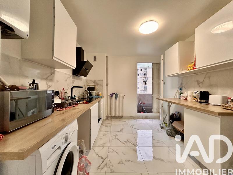 Appartement - 85 m² - 4 pièces