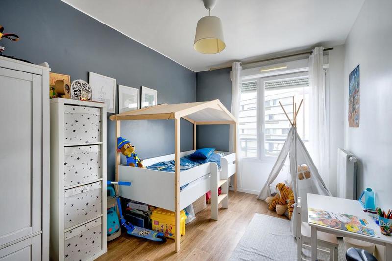 Appartement - 95 m² - 5 pièces