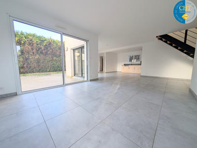 Maison - 135 m² - 5 pièces