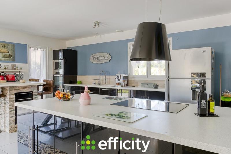 Maison - 136 m² - 5 pièces