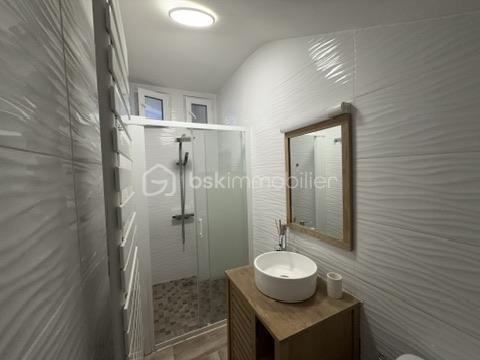 Loft - 64 m² - 3 pièces