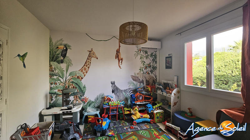 Maison - 120 m² - 5 pièces