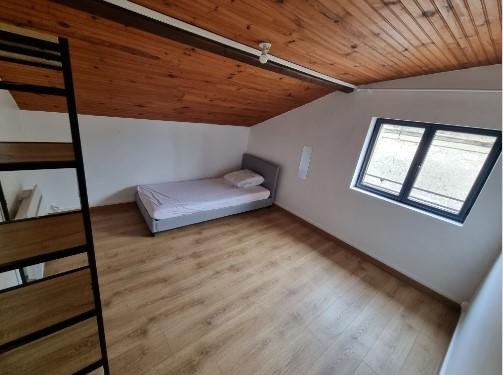 Appartement - 150 m² - 5 pièces