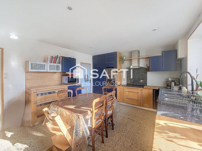 Maison - 109 m² - 5 pièces