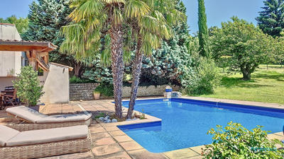 Villa - 265 m² - 7 pièces