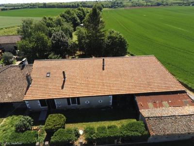 Longère - 184 m² - 6 pièces