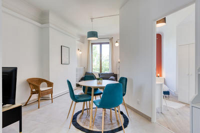 Appartement - 93 m² - 5 pièces