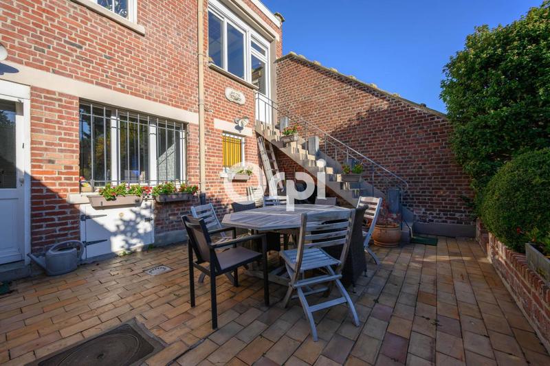 Maison - 168 m² - 6 pièces