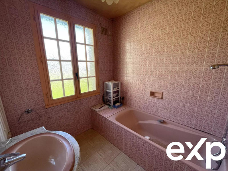 Maison - 102 m² - 4 pièces