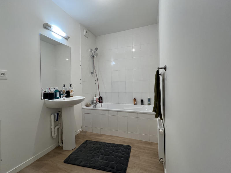 Appartement - 81 m² - 4 pièces