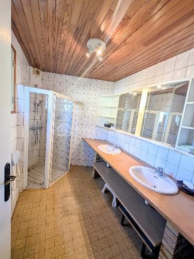 Maison - 110 m² - 6 pièces