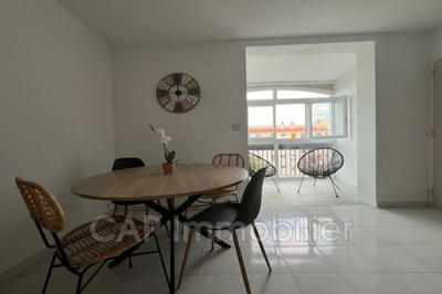 Appartement - 74 m² - 4 pièces