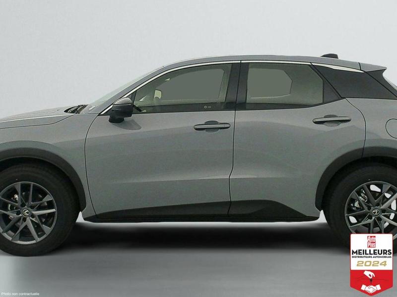 Lexus Lbx 2wd Business