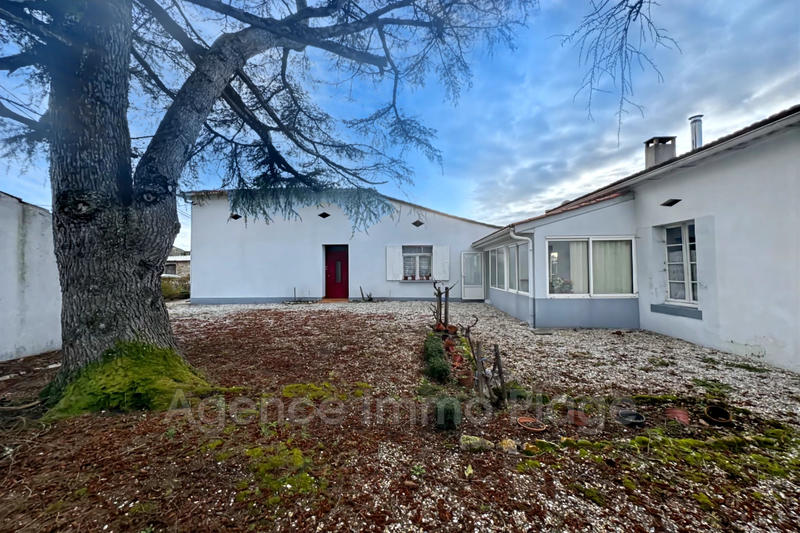 Maison - 138 m² - 8 pièces