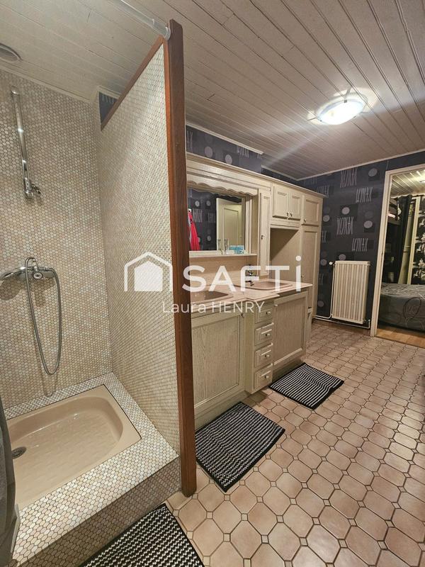 Maison - 180 m² - 6 pièces