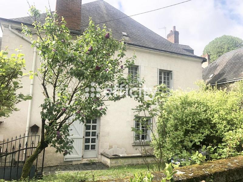 Maison - 200 m² - 8 pièces