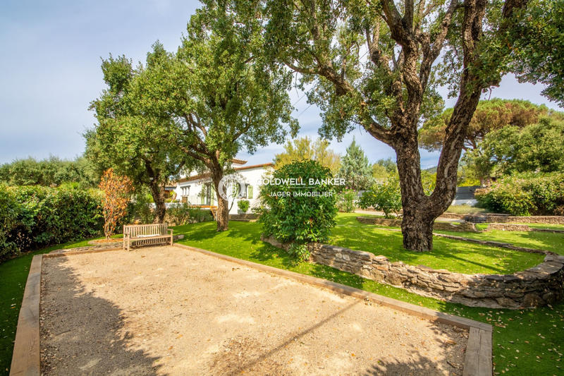 Maison - 183 m² - 5 pièces