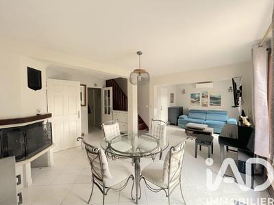 Maison - 92 m² - 5 pièces