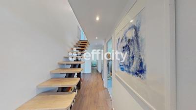 Maison - 178 m² - 6 pièces